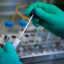 Load image into Gallery viewer, SARS-CoV-2 RNA, FLU A, FLU B AND RSV $129 RESULTS IN 40 MINUTES